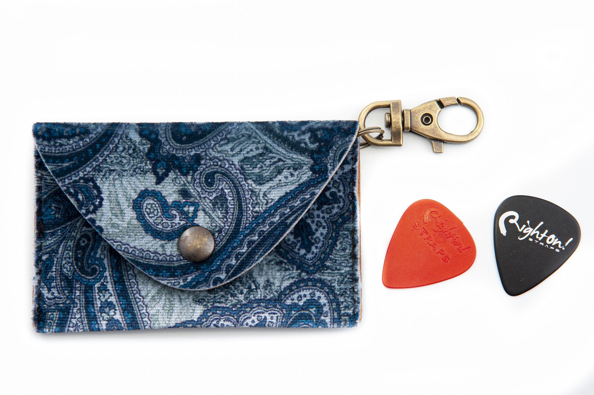 Right On Straps ACCESSORIES Keychain Pick Holder Paisley Blue